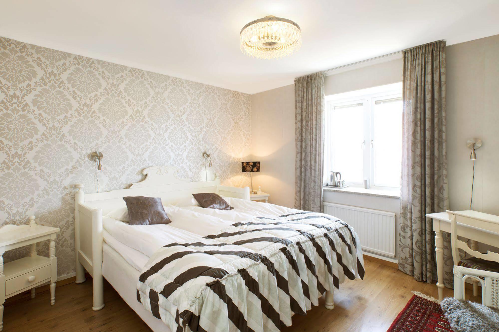 Hotell Lindgarden Visby Exterior photo